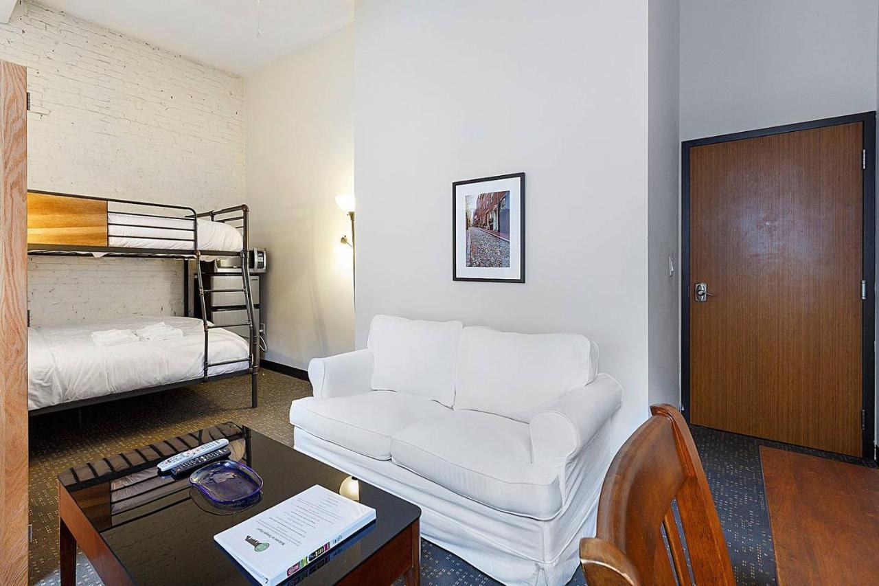 Studio Ready 4 Students & Traveling Professionals! 310 Apartman Boston Kültér fotó