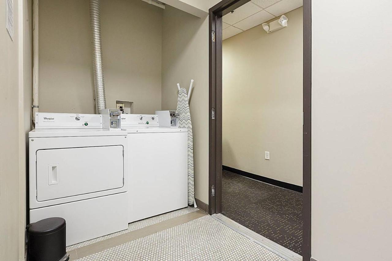 Studio Ready 4 Students & Traveling Professionals! 310 Apartman Boston Kültér fotó